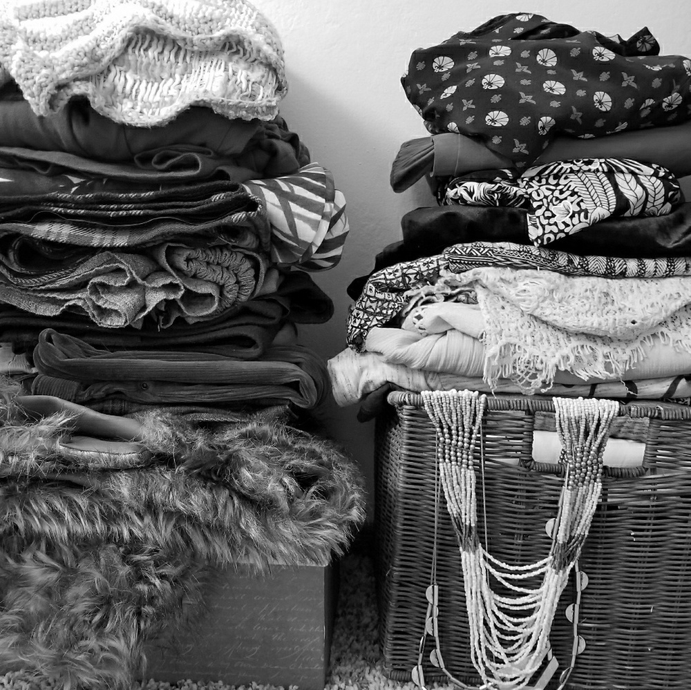 ❤ Moving Sale! Low prices, moving fast ❤