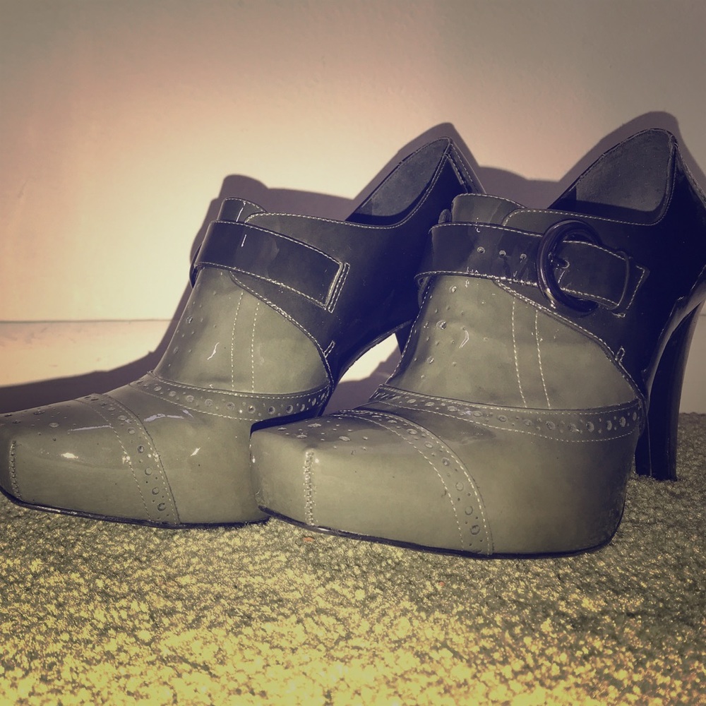 Antonio Melani booties