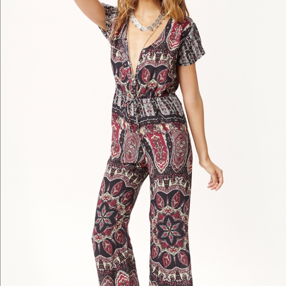 Novella Royalle fly short sleeved jumpsuit