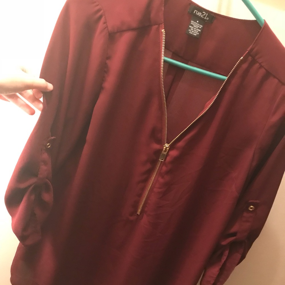 Blouse - Picture 2 of 2