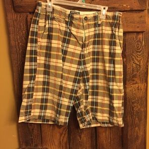 Men’s American eagle shorts