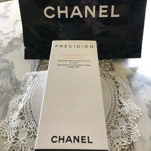 Precision Radiance Cleansing Foam