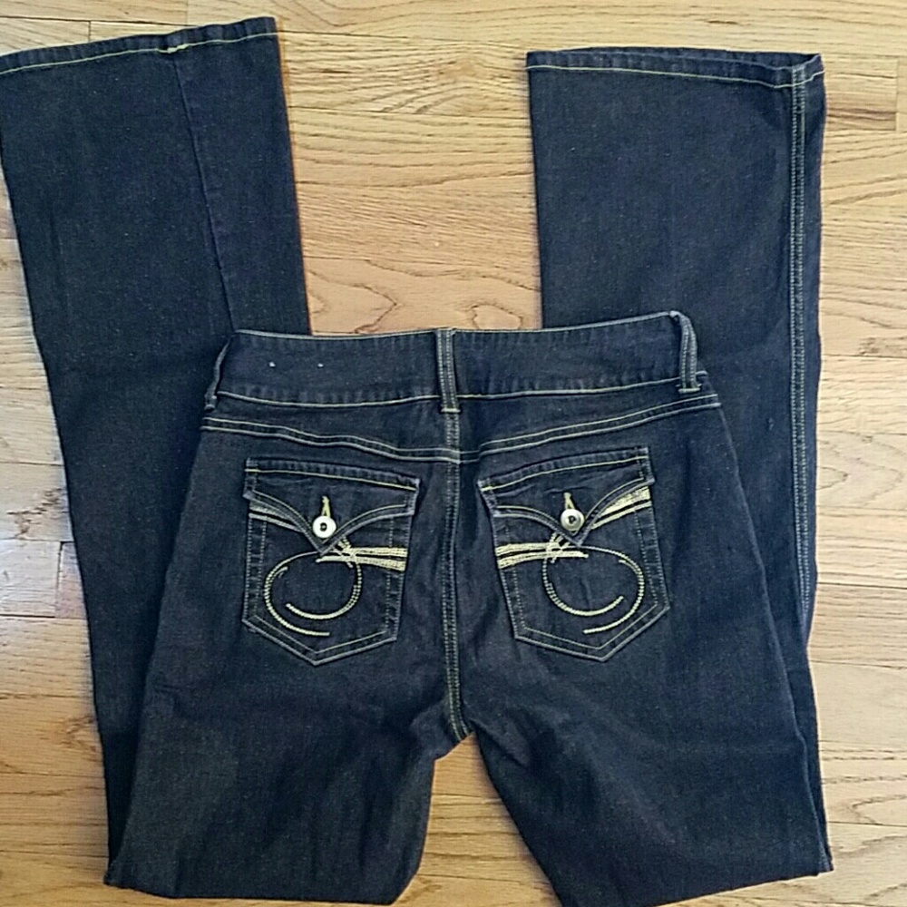 Jeans - Picture 3 of 4