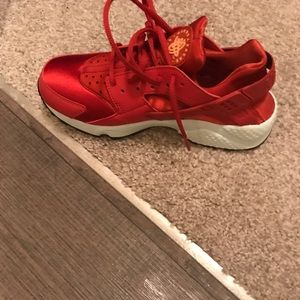 Women’s Nike Air Huaraches