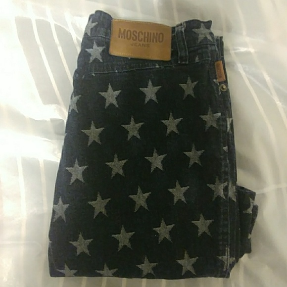 Moschino Denim - 🌟Vintage Moschino Jeans in Great Condition. 28x32