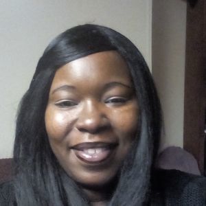 Meet your Posher, Lydia