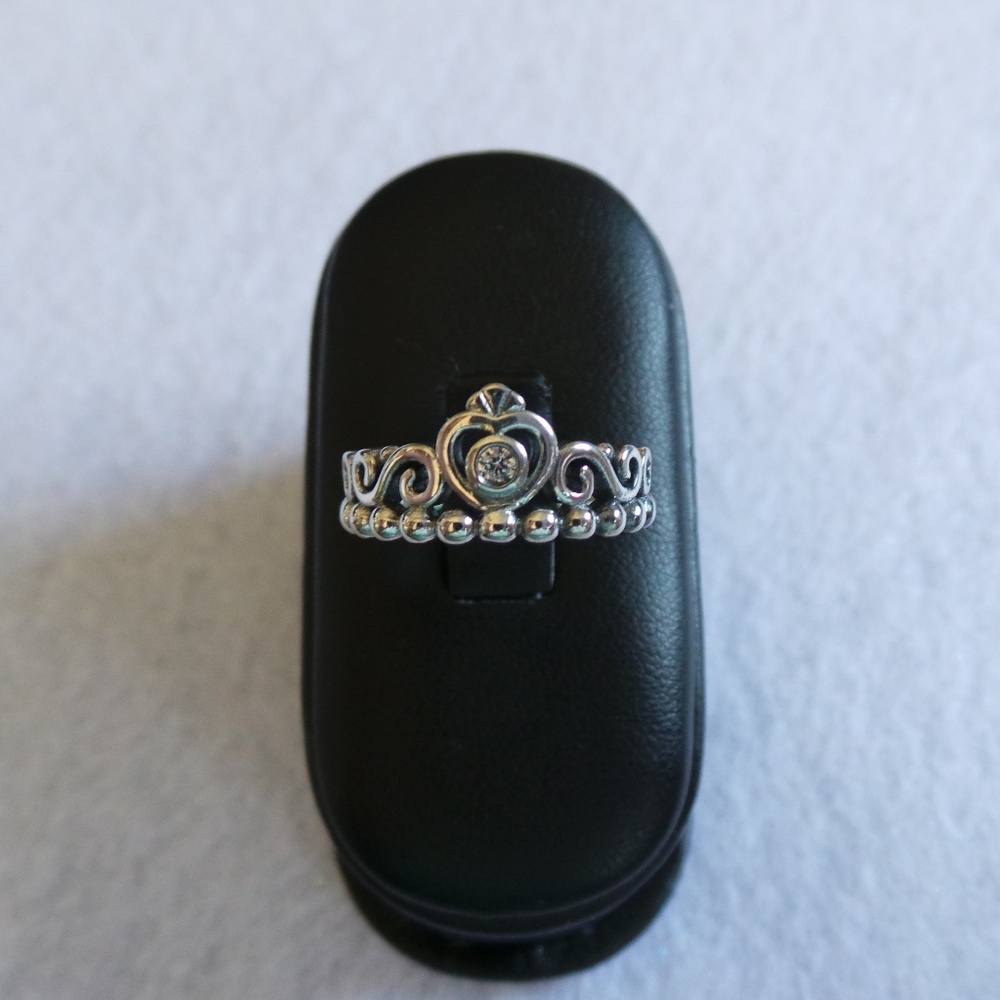 Stack Princess Tiara Crown Style CZ Ring Size 6