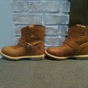 ON HOLD Timberland Premium pull-on boots