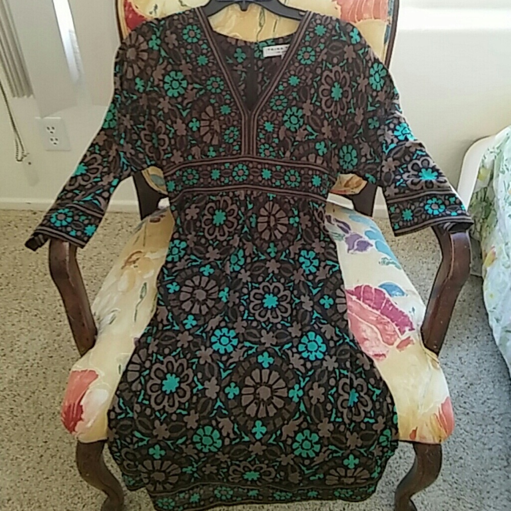 Trina Turk Classic Siam Dress. Size 4. NWOT.
