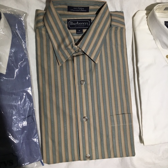 BURBERRYS OF LONDON! VINTAGE BUTTON DOWNS.. - Picture 3 of 7