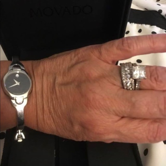 MAVATO  bangle bracelet watch - Picture 3 of 5