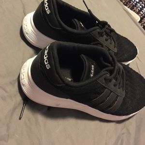 brand new adidas tennis shoes