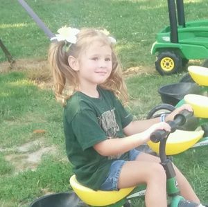 Meet your Posher, Dawn