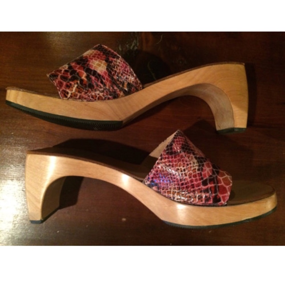 Unique Vintage Wooden Heels - Rare