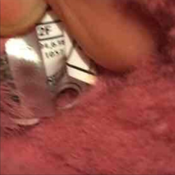 Pink uggs - Picture 4 of 5