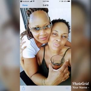 Meet your Posher, Delores