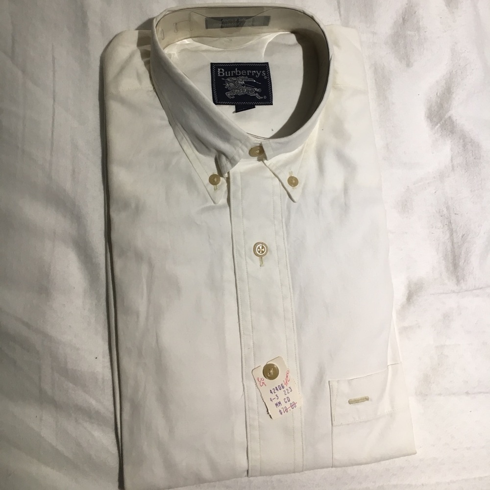 Burberrys Of London Button Down!!