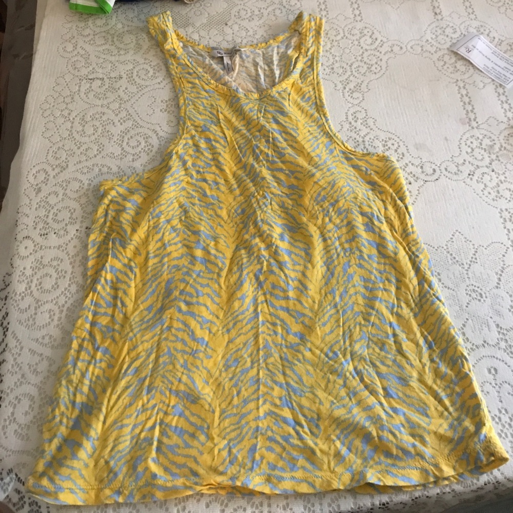 Muscle tank 5/$25