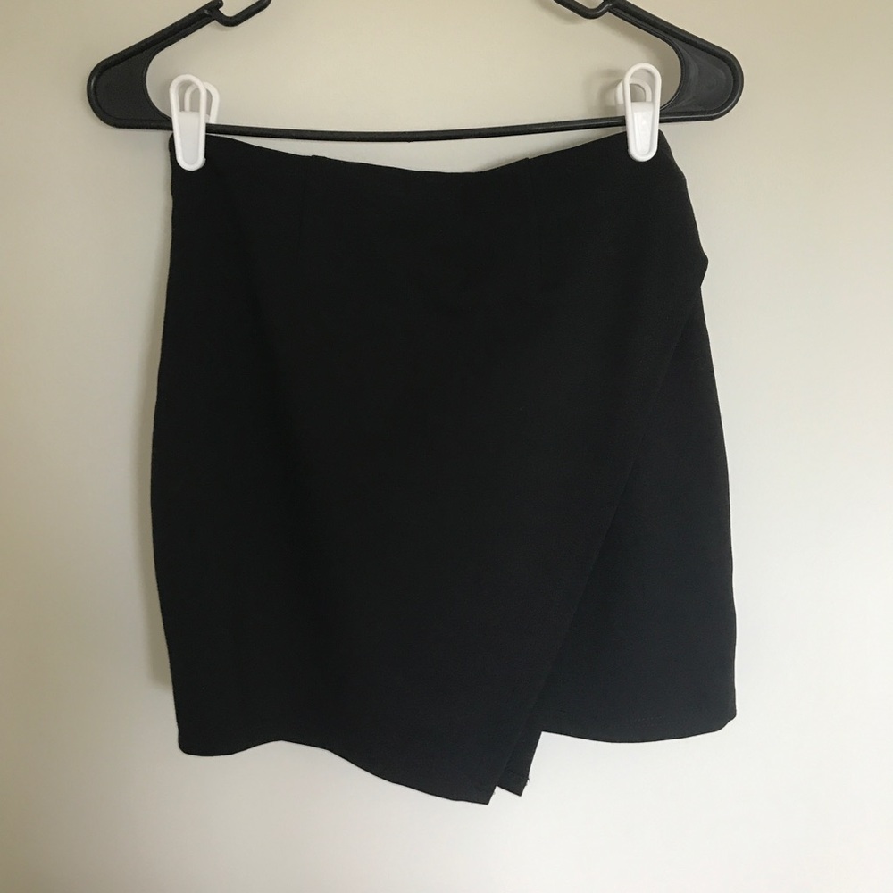 Black mini skirt