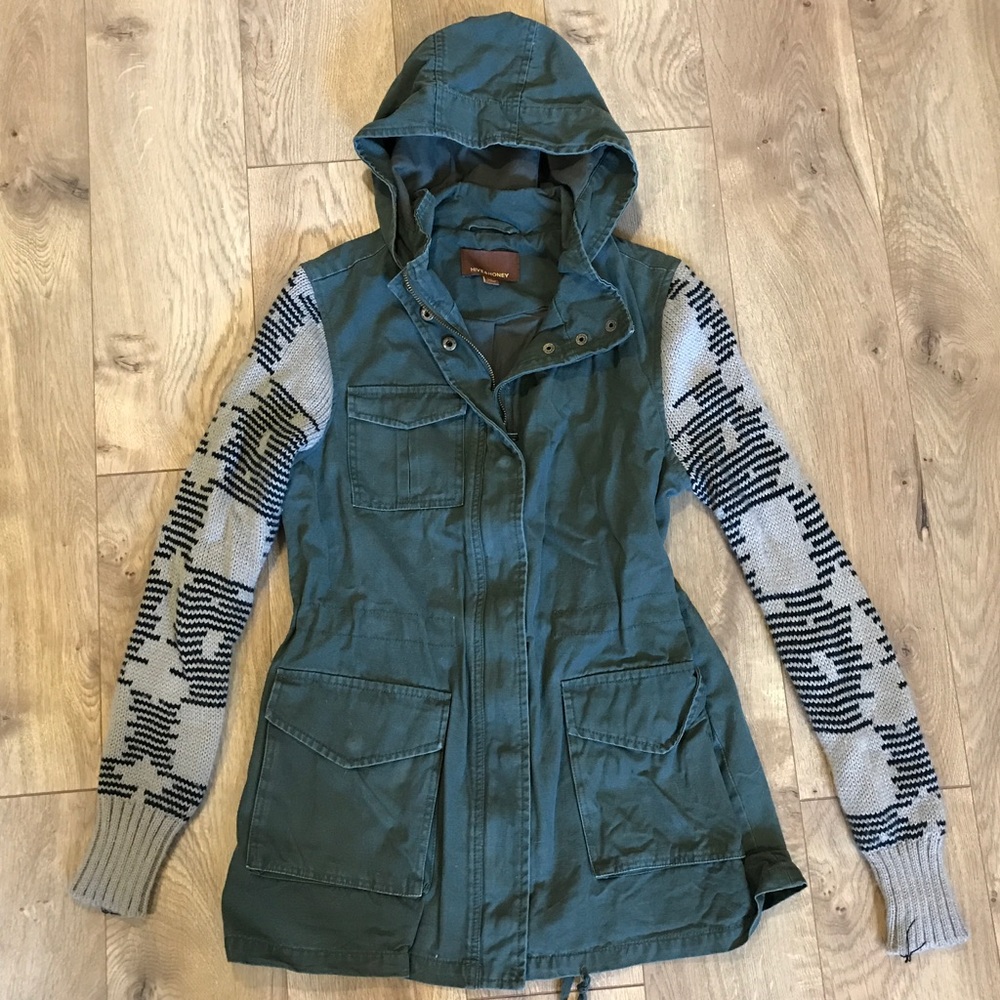 Army jacket with knit sleeves