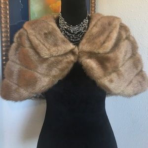 Elegant Faux Fur Capelet