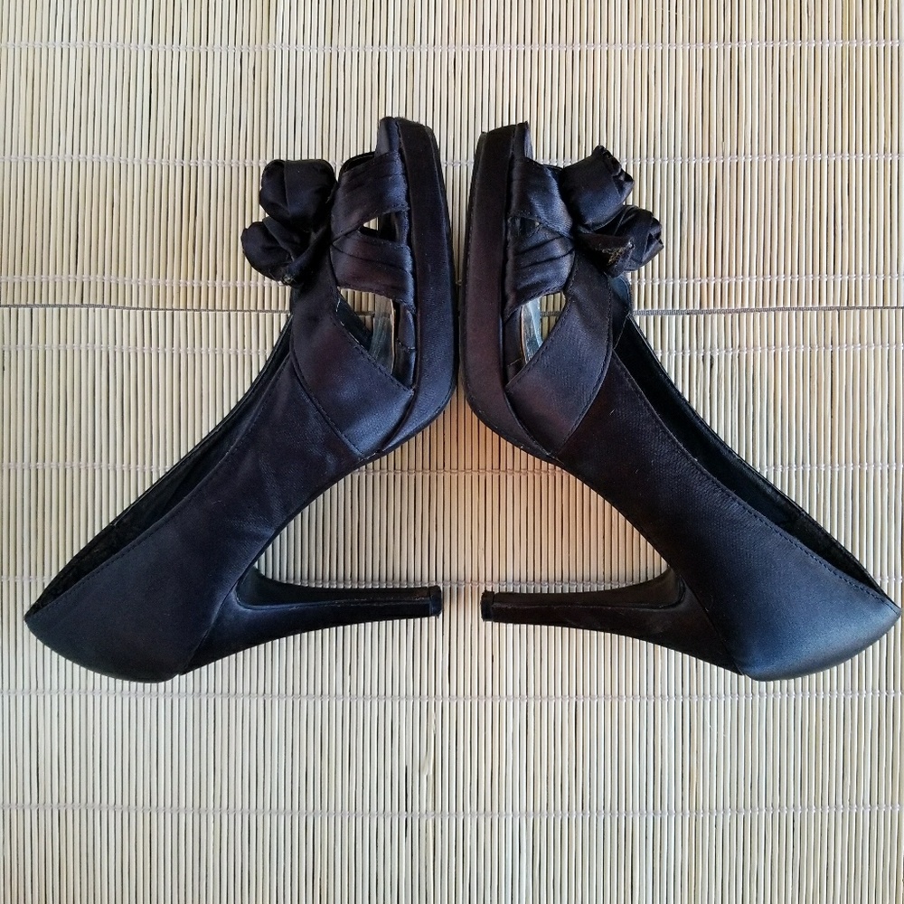 Deb Black Open-Toe Pumps