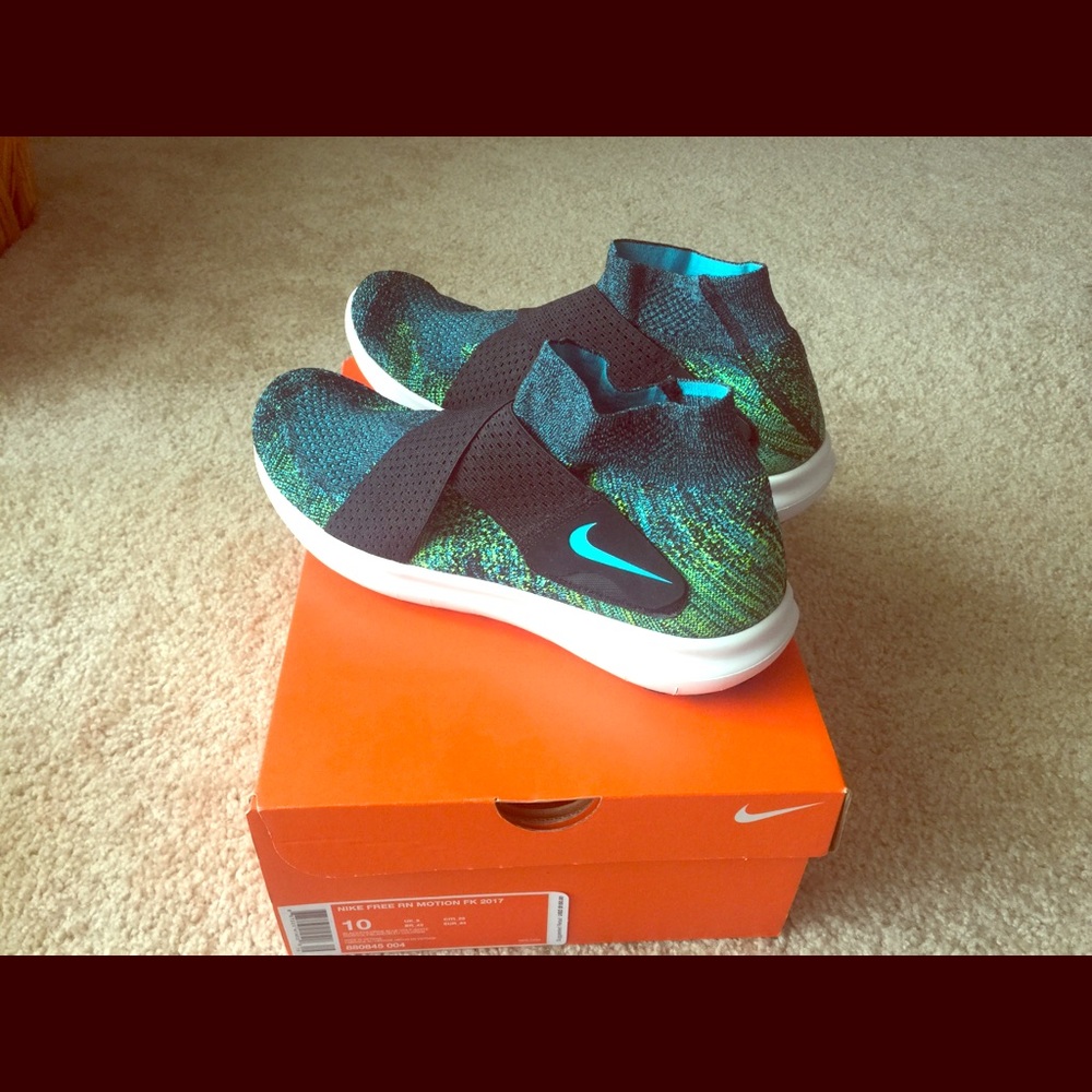 Nike Free RN Motion Flyknit