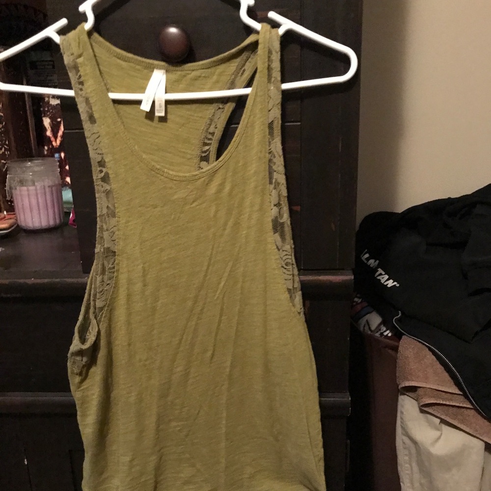 Green tank top lace sides