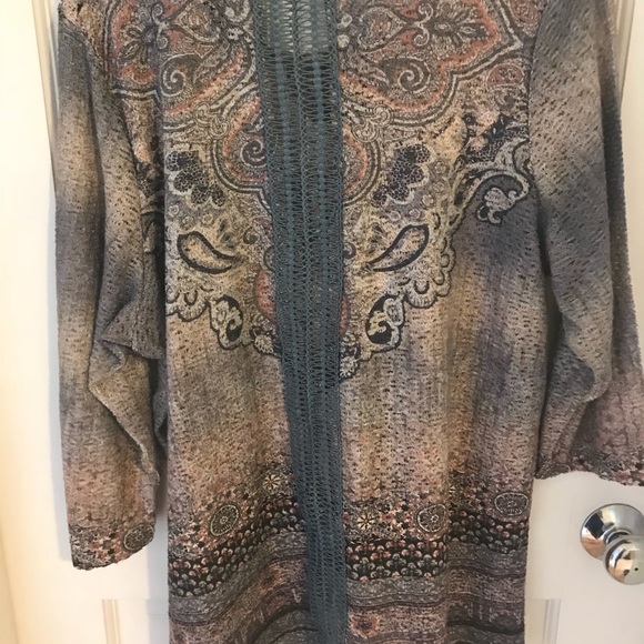 GORGEOUS World Unity Sweater! Very bohemian - Picture 3 of 4