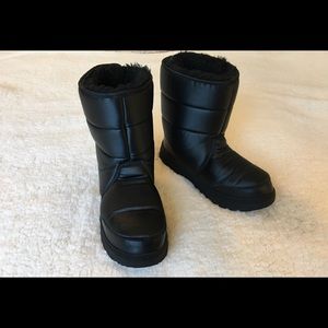 Khombu Snow Boots RARE