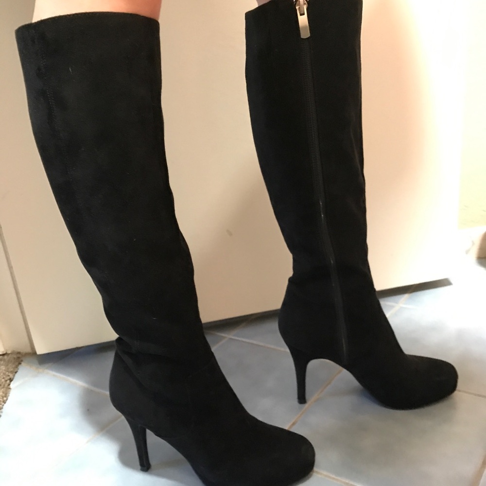 Black knee high boots