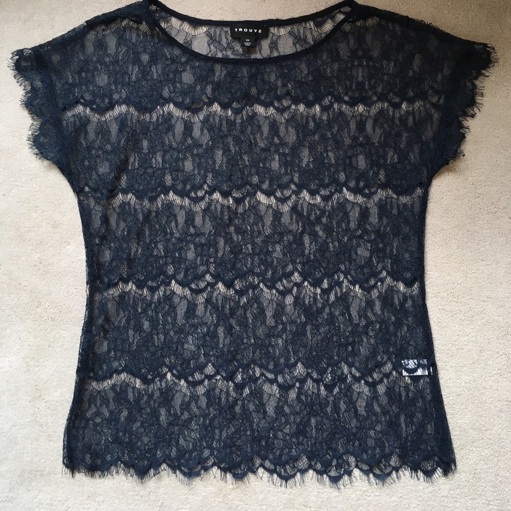 TROUVE top, like new