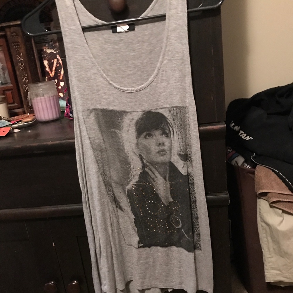 Love yourself Grey tank super comfortable
