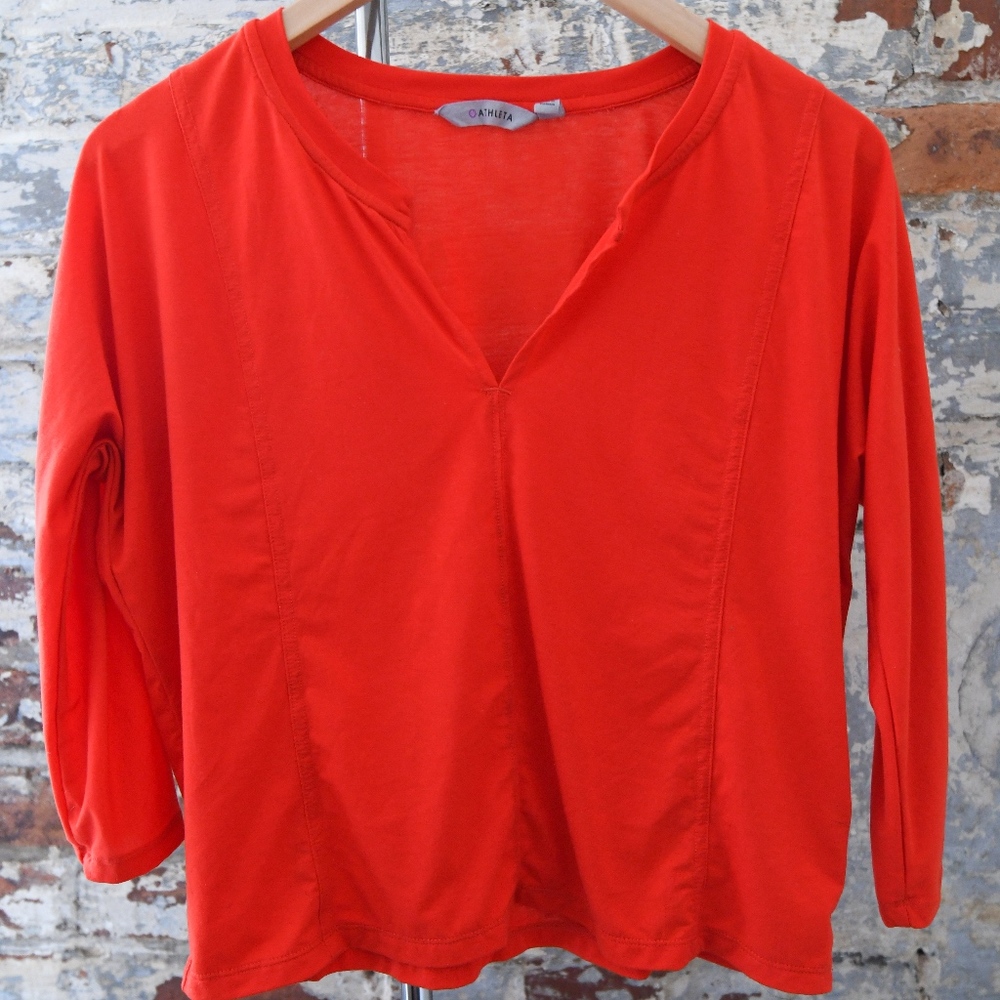 Athleta Quarter-sleeve crop top