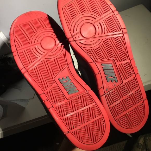 Grey/Red Nike Sneakers - Picture 2 of 4