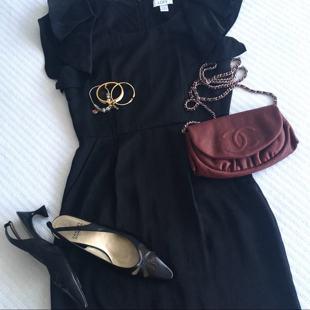 LOFT Flutter Sleeve Dress w/ Pockets