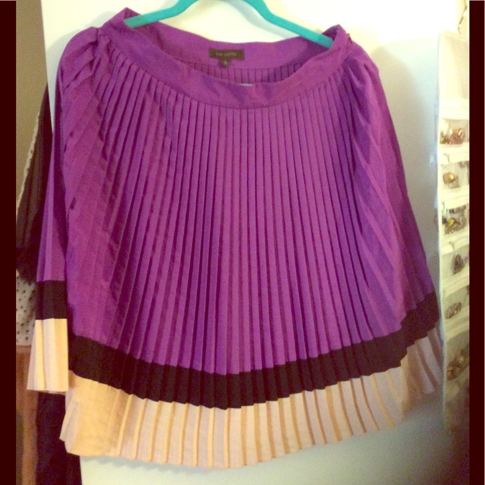Purple pleated skirt NWOT Small