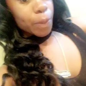 Meet your Posher, Brittney