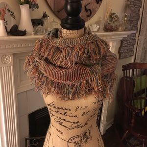 Multicolor Knitted Infinity Scarf with Fringe