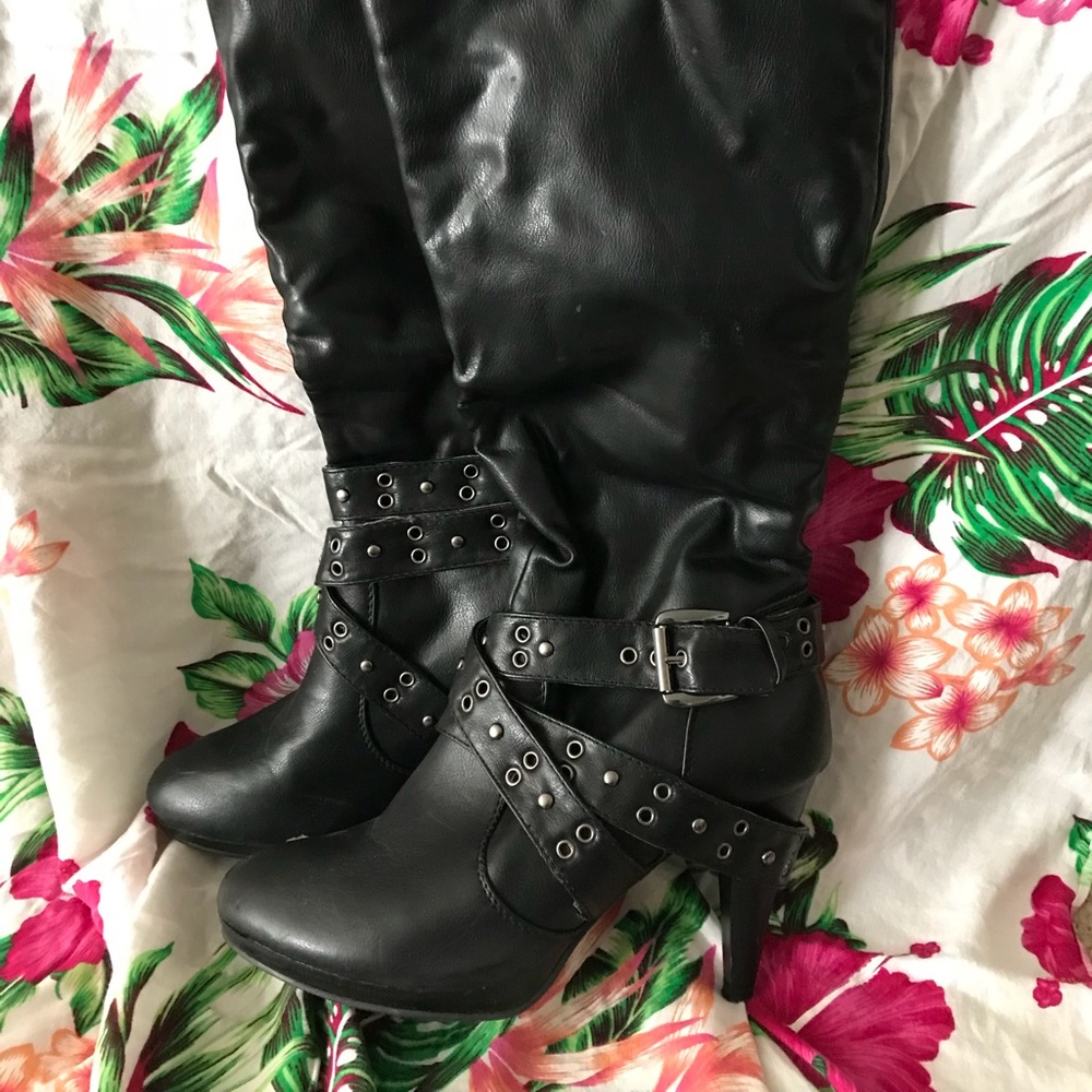 Black strappy studded boots