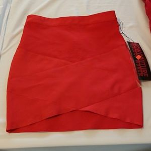 Red bandage skirt