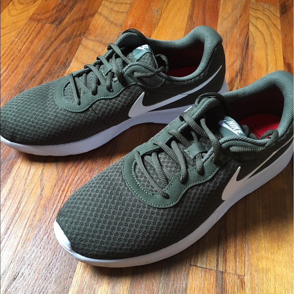Nike Tanjun, Olive Green, 11.5, Worn once