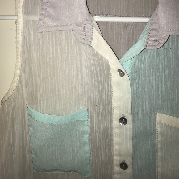 Cute sheer button down! - Picture 2 of 2