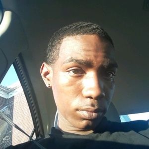 Meet your Posher, Demario