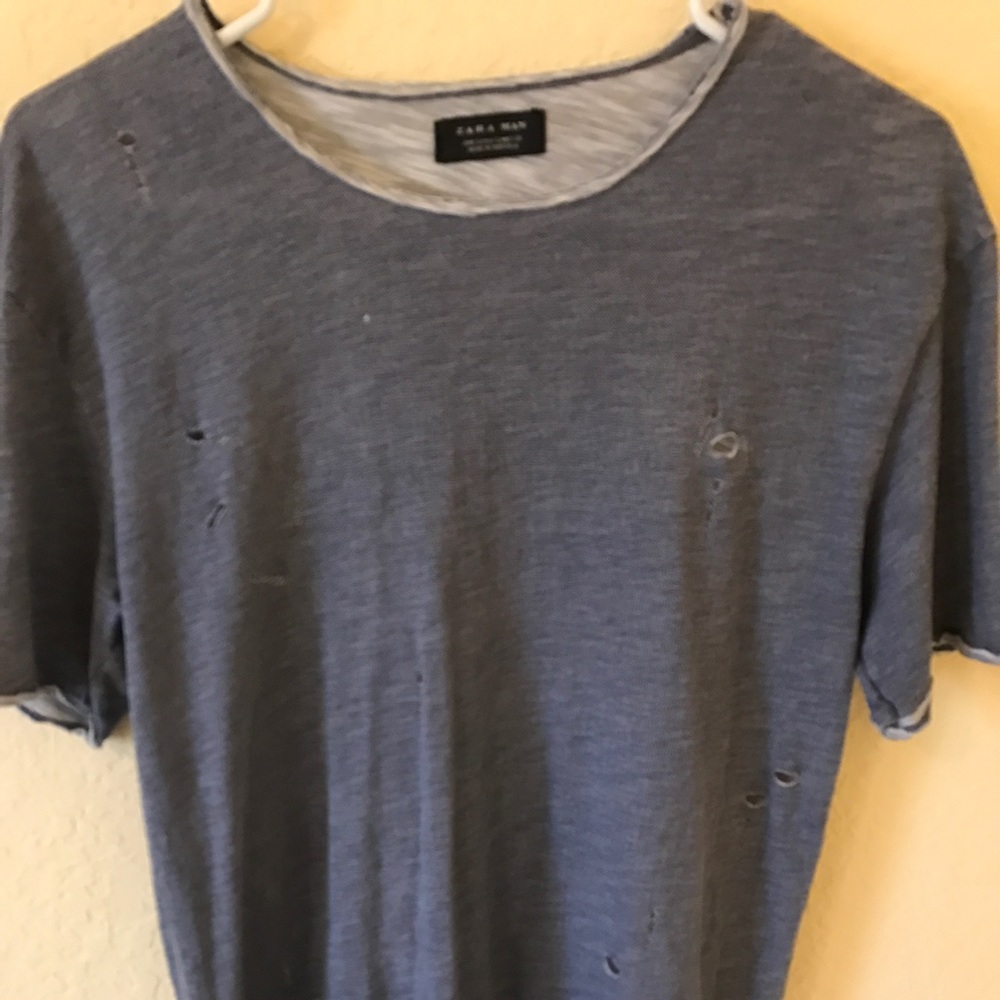 Distressed denim Zara tee Sz. S