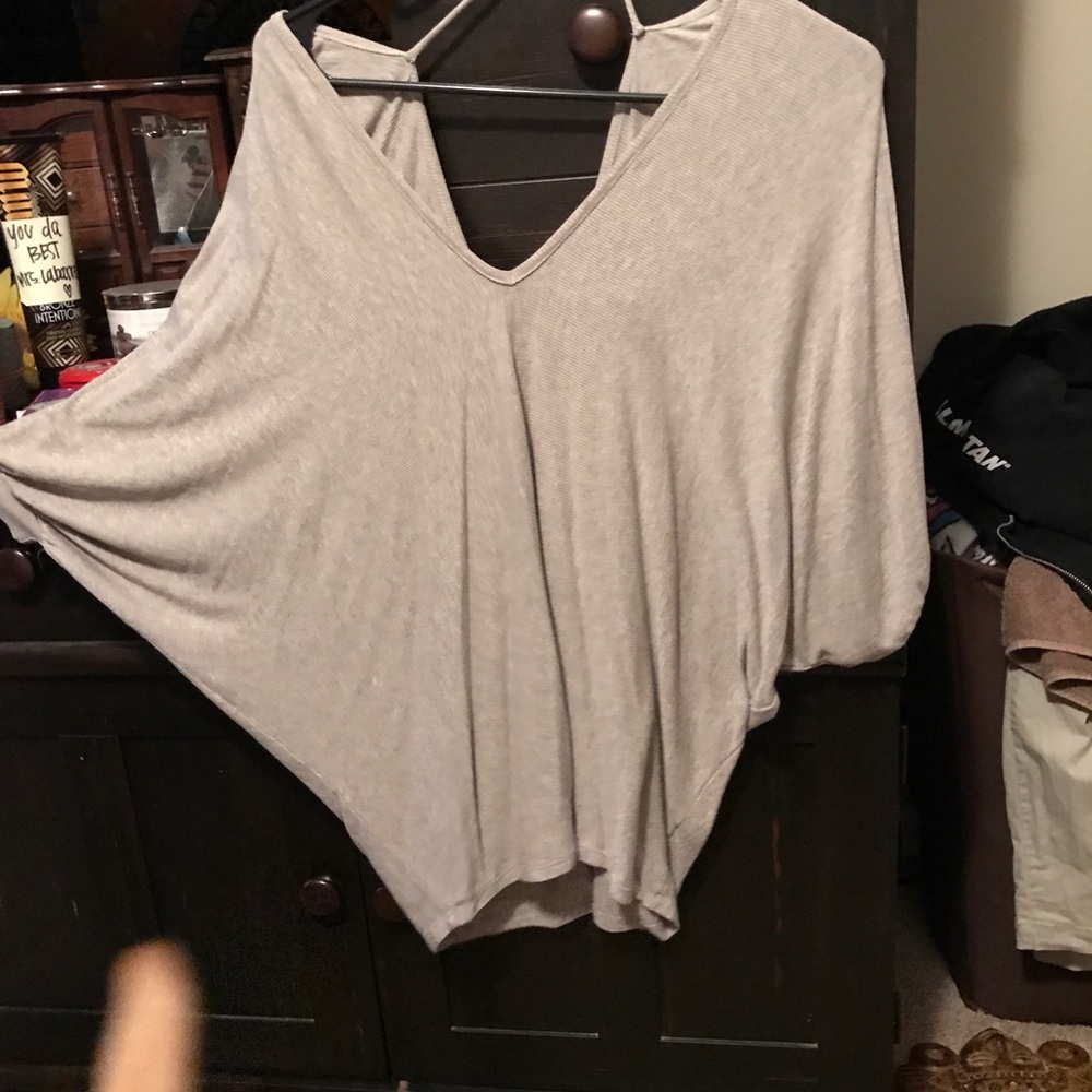 Grey piko top