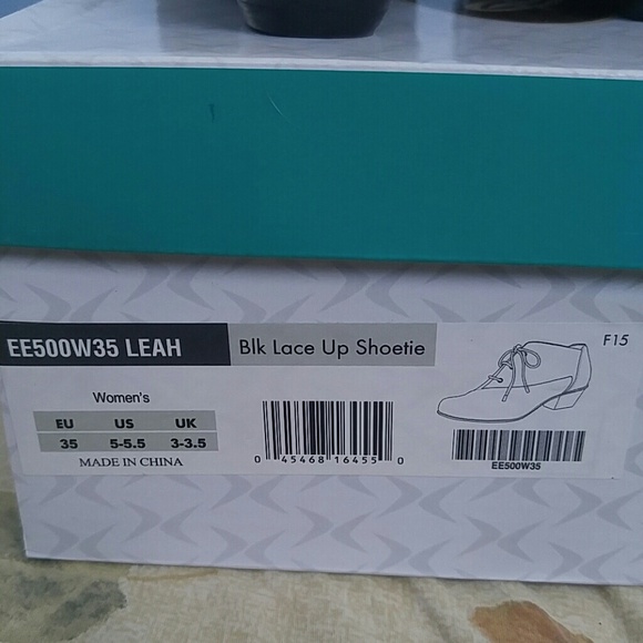 Aetrex Leah Bootie - Picture 7 of 8