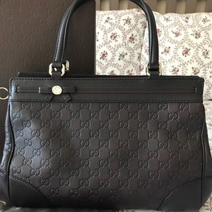 Brand new Gucci leather handbag