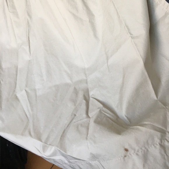 Columbia Packable Jacket W/ hideaway hood - Picture 7 of 8