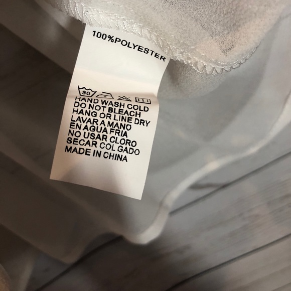 American Clothing Inc. Embroidered Blouse - Picture 4 of 5